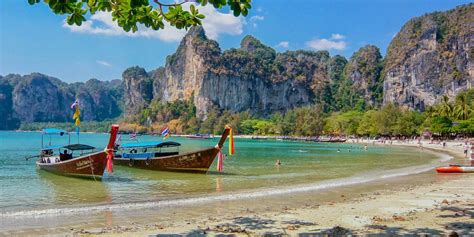 Asia Honeymoon .